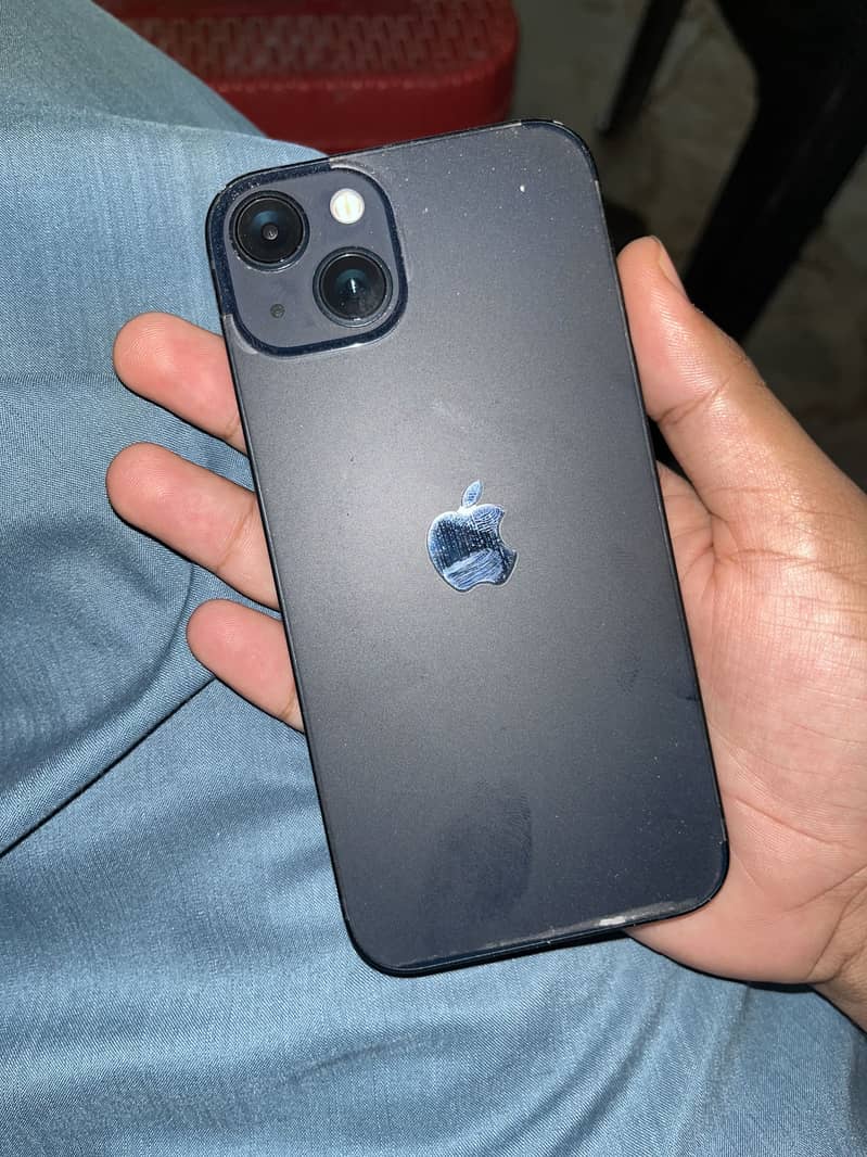 Apple iPhone 13 0