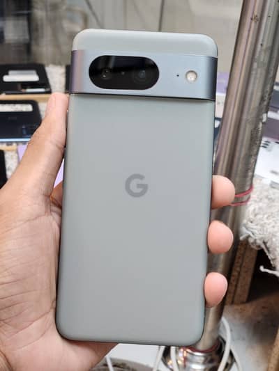 Google Pixel 8