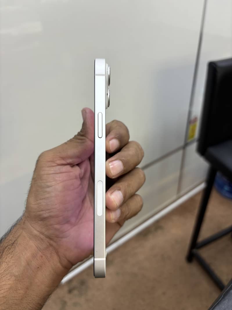 Apple iPhone 14 plus 2