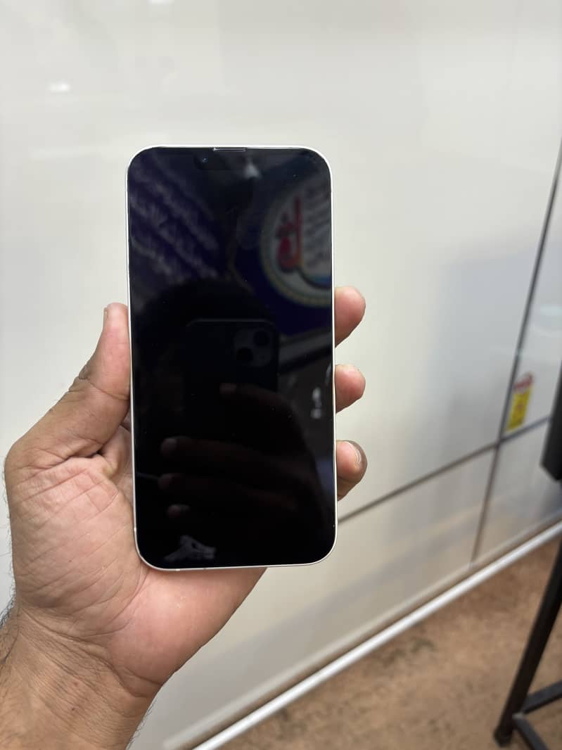 Apple iPhone 14 plus 3