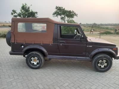 Suzuki Jeep 4×4 Long Chassis