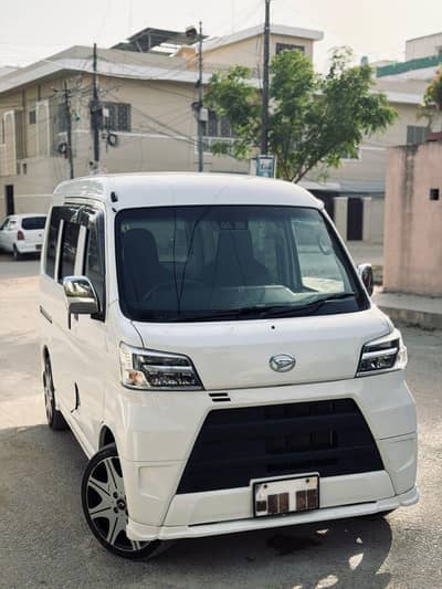 Daihatsu Hijet 2021