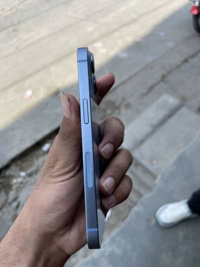 Apple iPhone 14