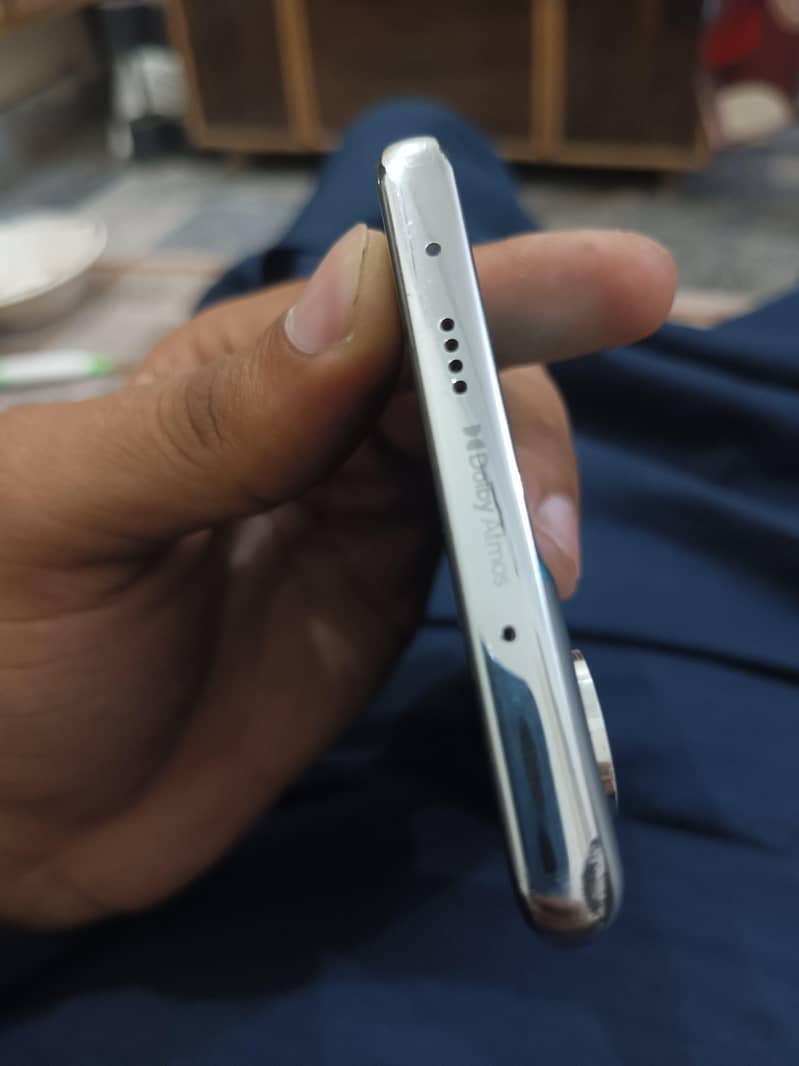 Tecno CAMON 40 Pro 5