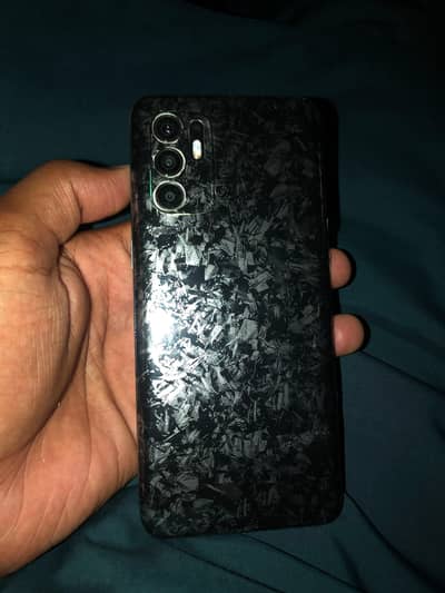 OPPO Reno6