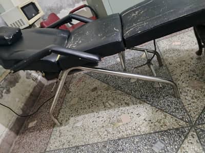 Saloon Chairs