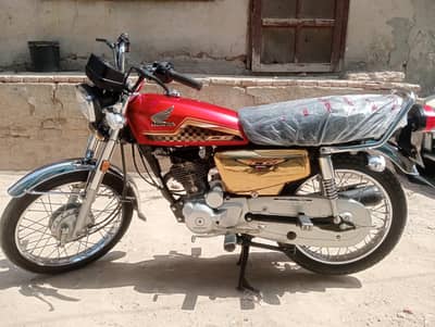 honda cg 125 2024 model in mint new  condition.