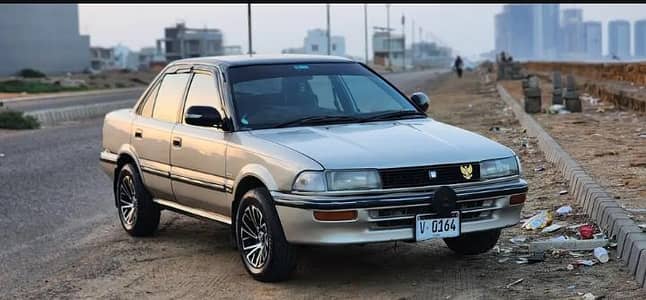 Toyota Corolla 1990