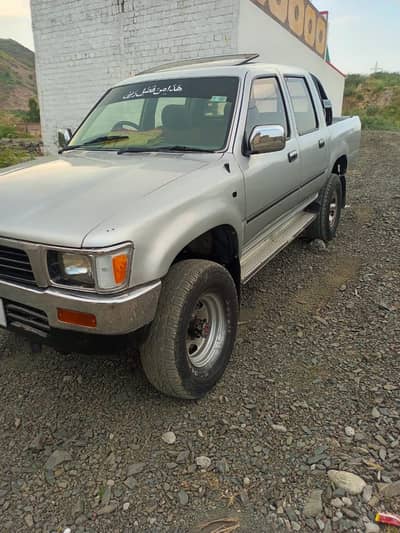 Toyota Hilux 1983