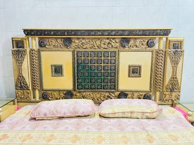 premium & Luxury Pure Wood bed set