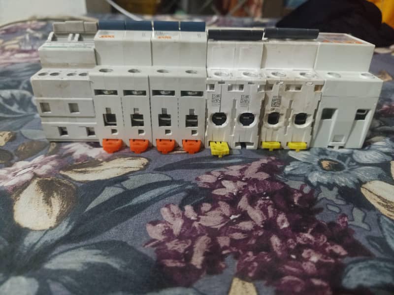 Solar DB breakers 1