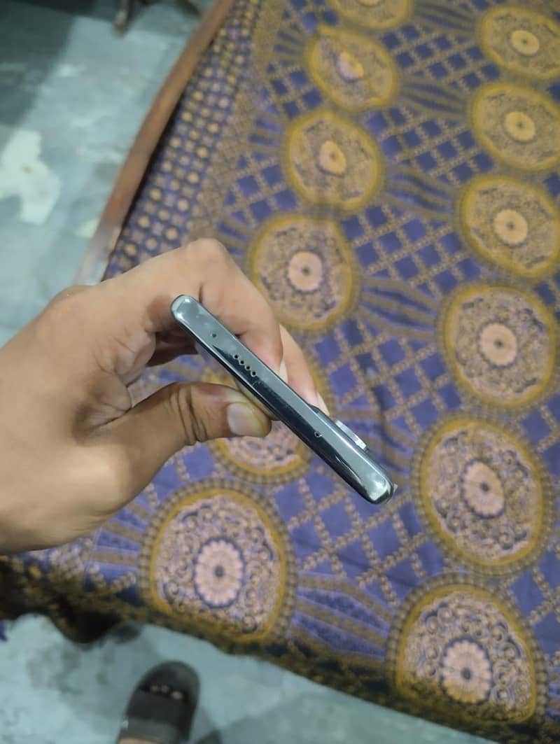 Tecno CAMON 40 Pro 5