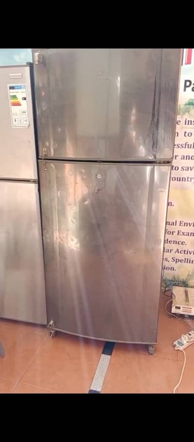 Dawlance Full Size fridge for sell