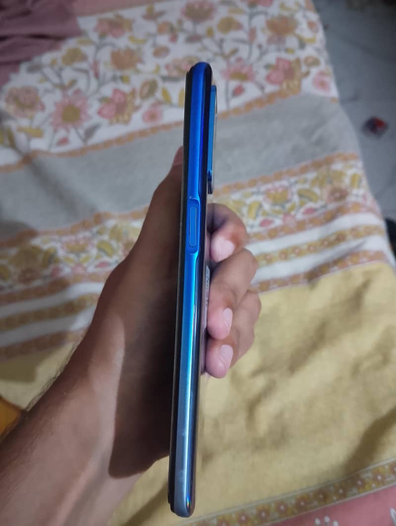 OPPO A54 3