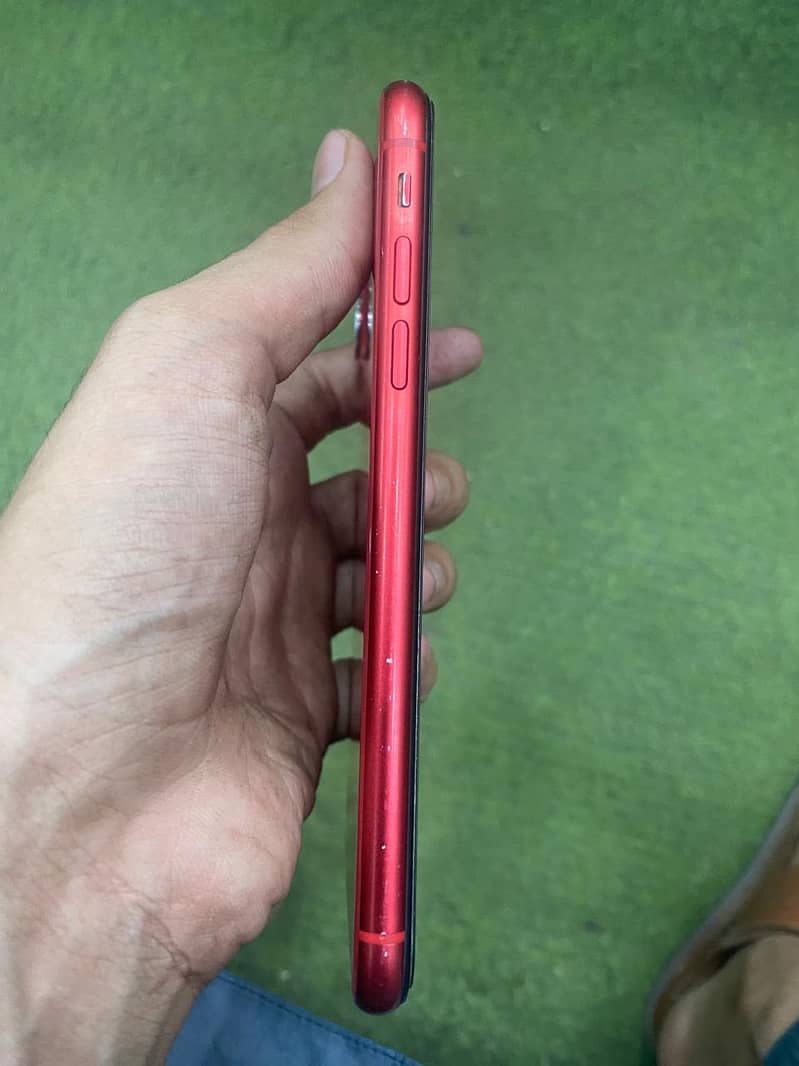 Apple iPhone 11 6