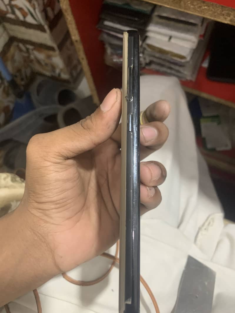 Mobile 4