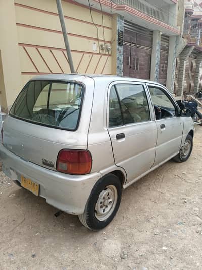 Daihatsu Cuore 2002