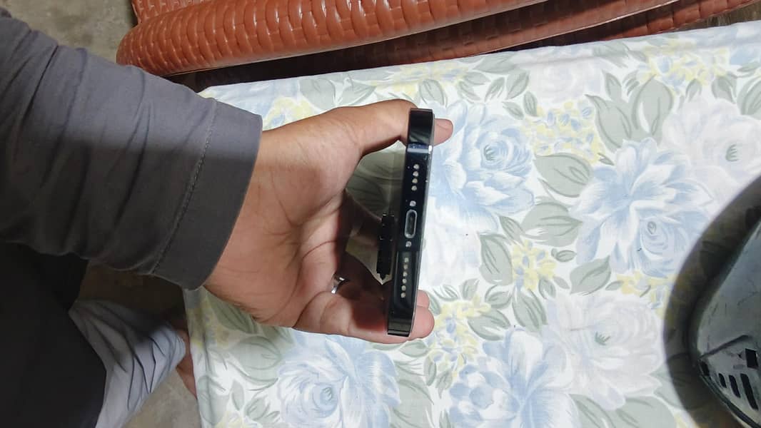 iphone 14pro max 3