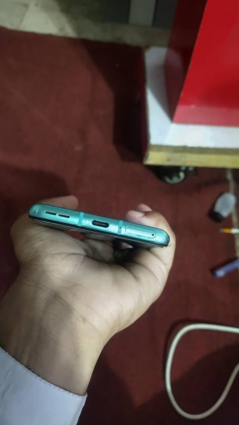 One Plus 8T 2