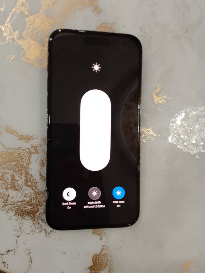 Apple iPhone 14 Pro Max 0