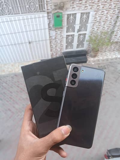 Samsung S21 5g non pta with box 8/128 gb import from dubai all genuine