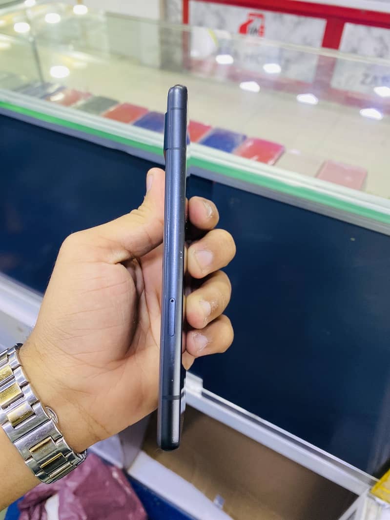 Google Pixel 7a 1