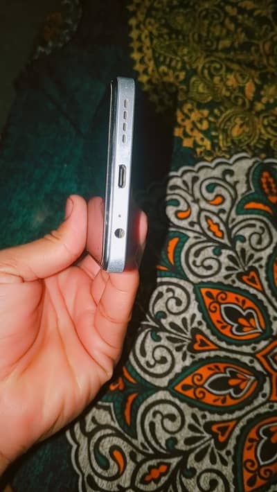 Infinix Hot 30