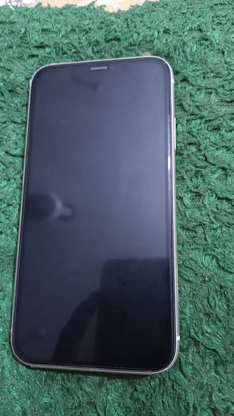 Apple iPhone 11 5