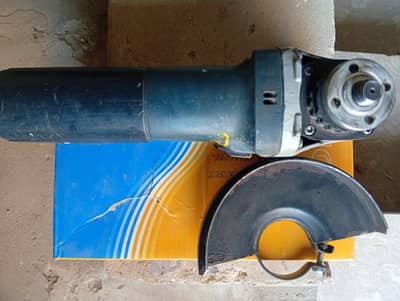 Bosh 5" angle grinder