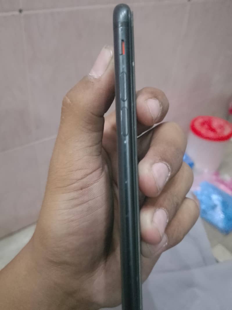 Apple iPhone 7 Plus 1