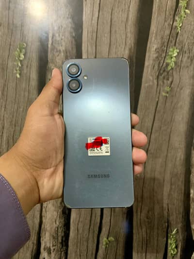 Samsung Mobile A06