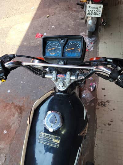 Hona 125 urgent sale