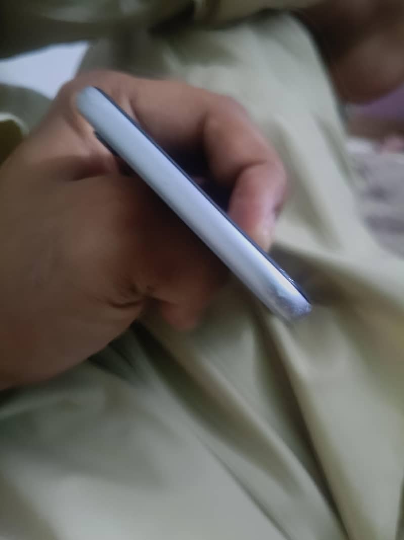 Apple iPhone 6 6