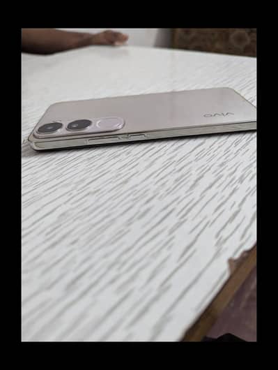 vivo y 200