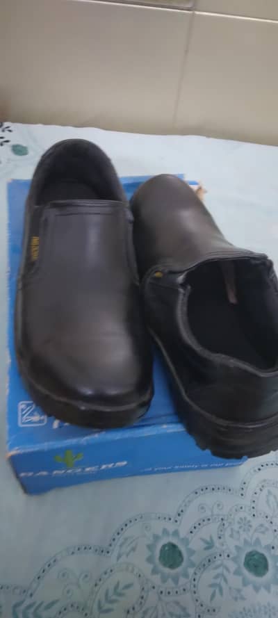 safety boots