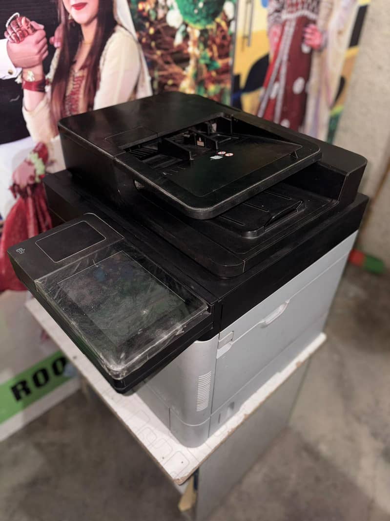 Hp630 1