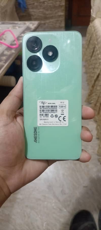 Itel a70 4/128