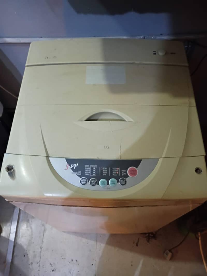 Two   washing machine 8