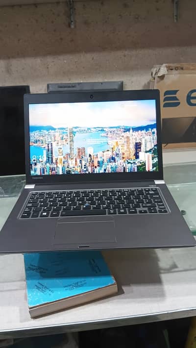 Toshiba labtop for sale