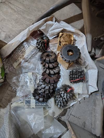 Milling Machine Gear Cutter