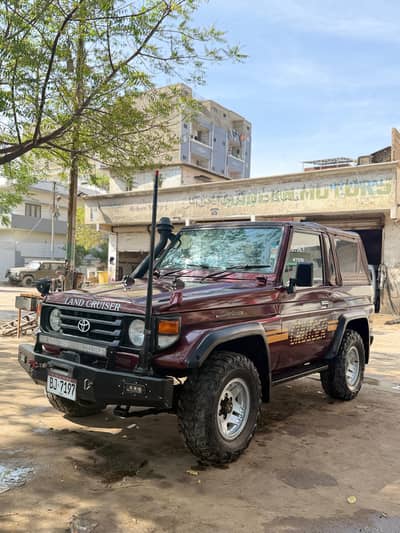 Toyota Land Cruiser 1986
