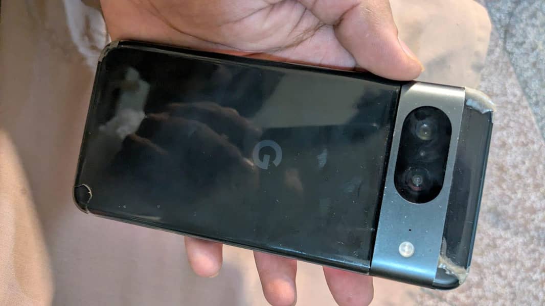 Google Pixel 8 2
