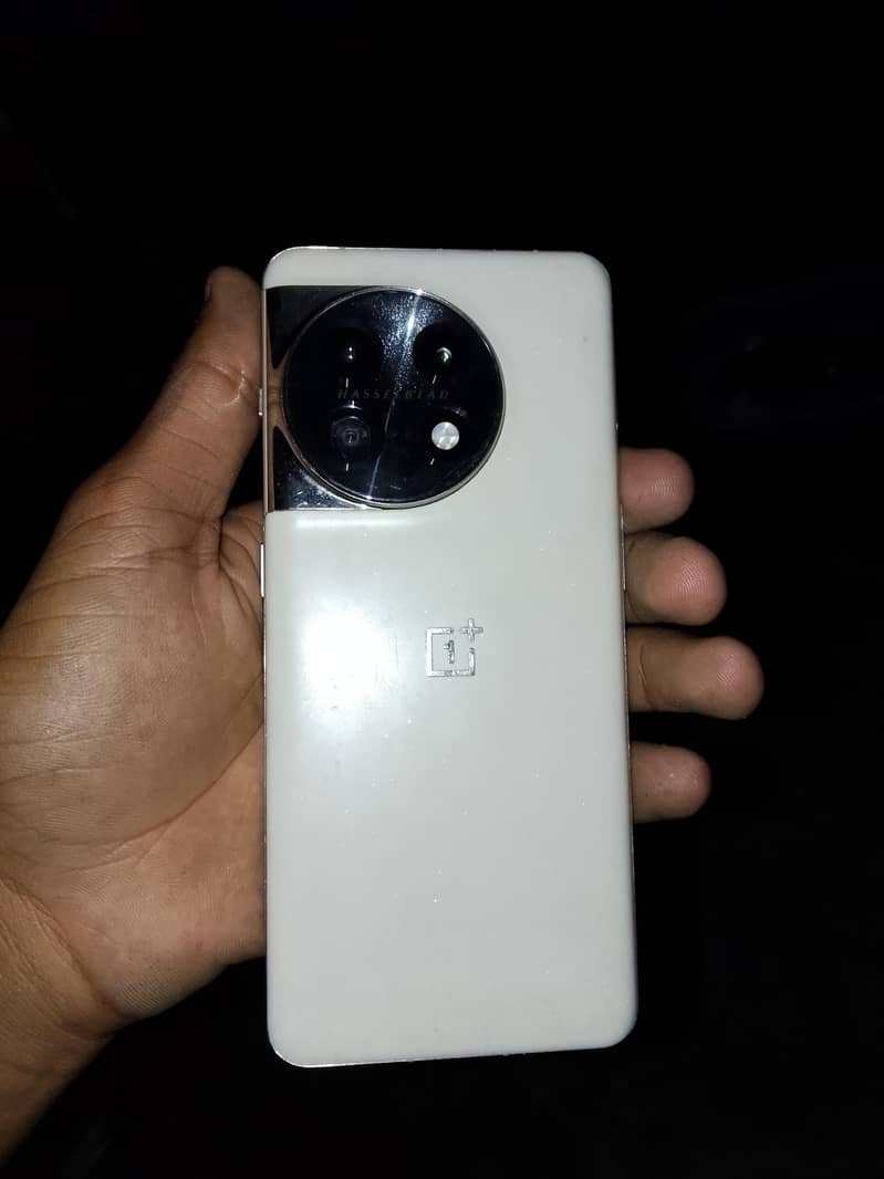 One Plus 11 1