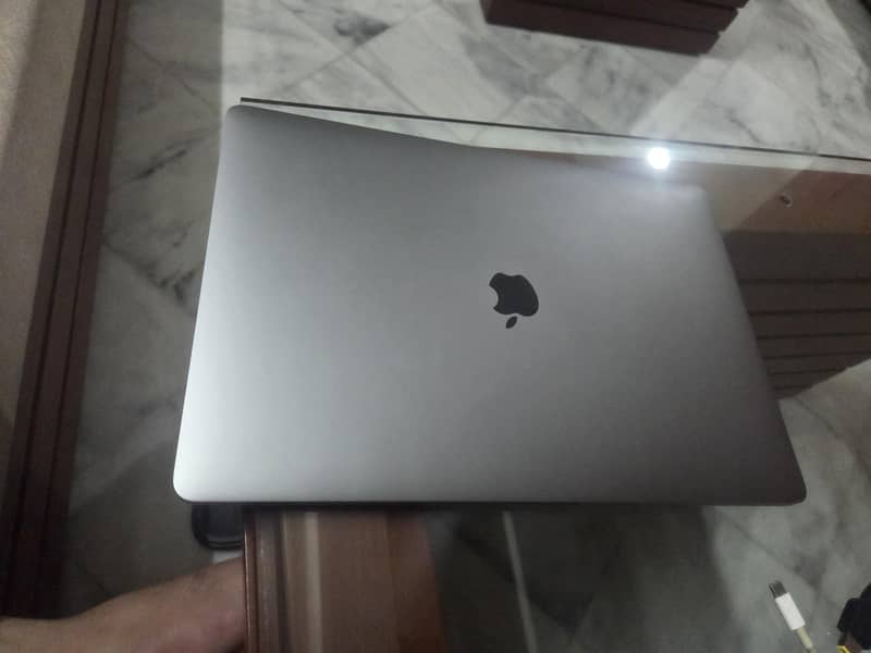 Macbook Pro 2017 1