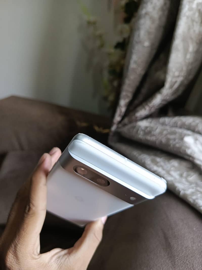 Google Pixel 7 2