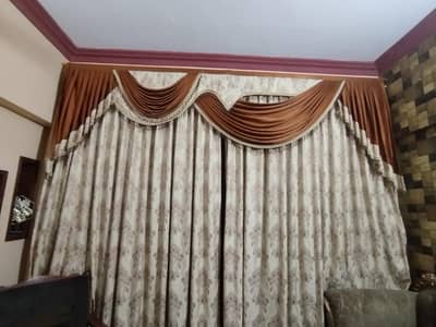 4 Piece Layered Curtain Set with Decorative Valance"