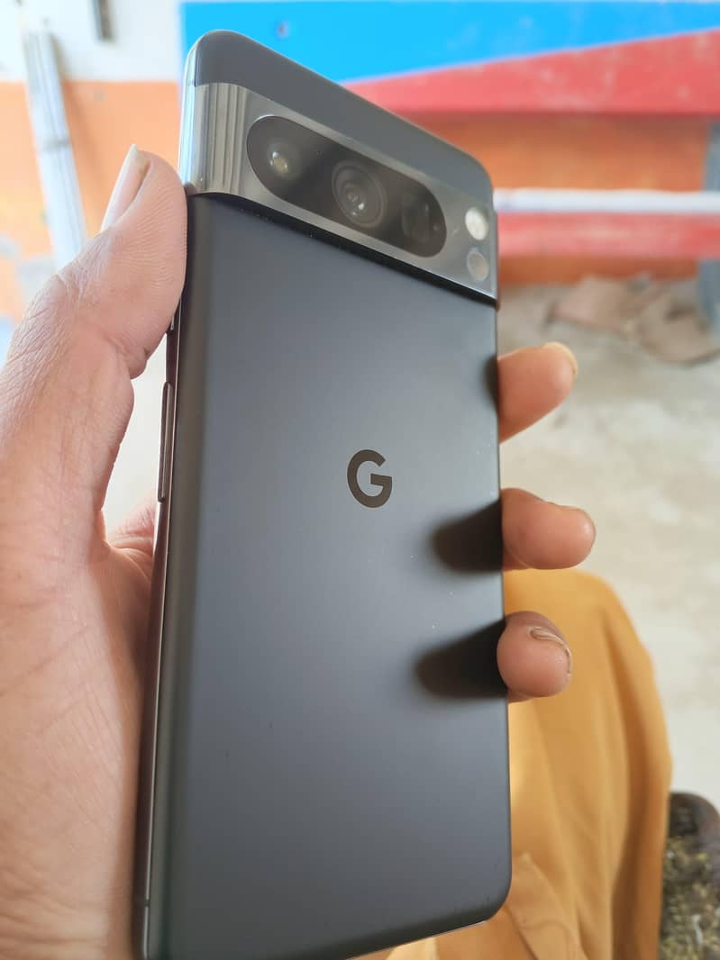 Google Pixel 8 Pro 0