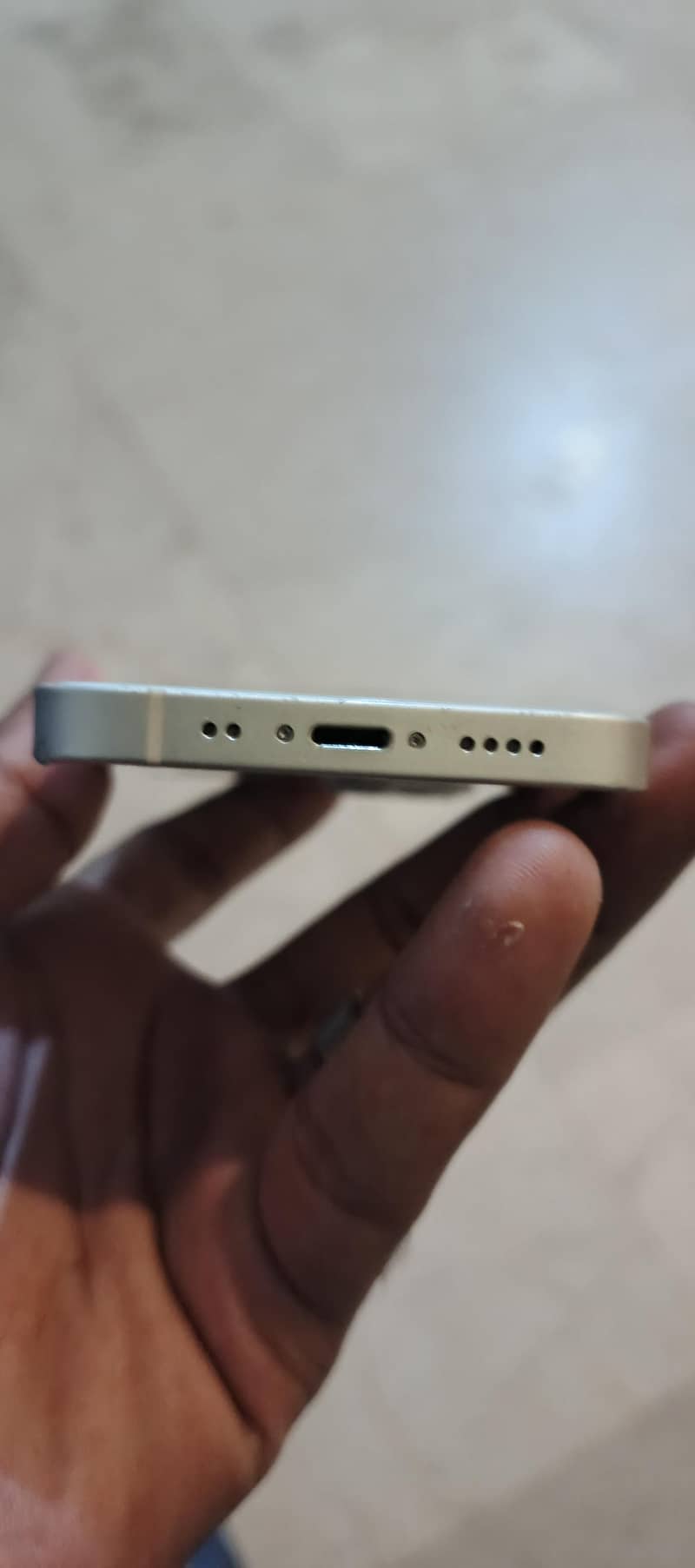Apple iPhone 13 mini 2