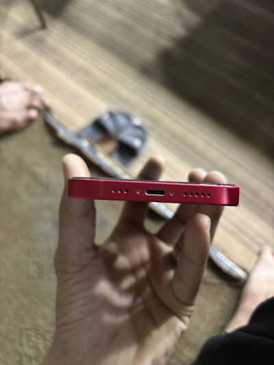 Apple iPhone 14