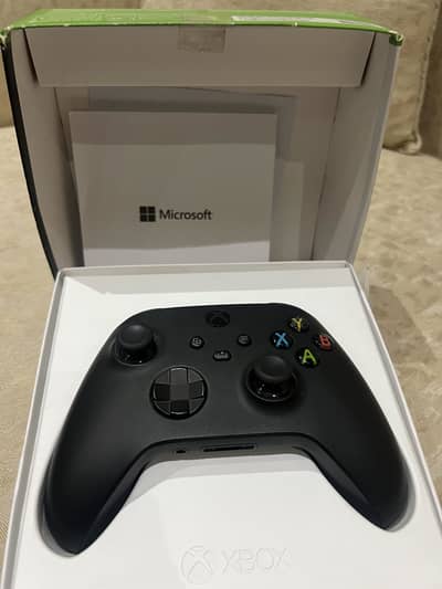 Xbox Series S Carbon Black Controller